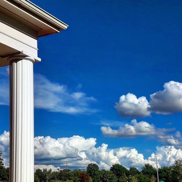 Meet the Posher - Picture 1 of 8